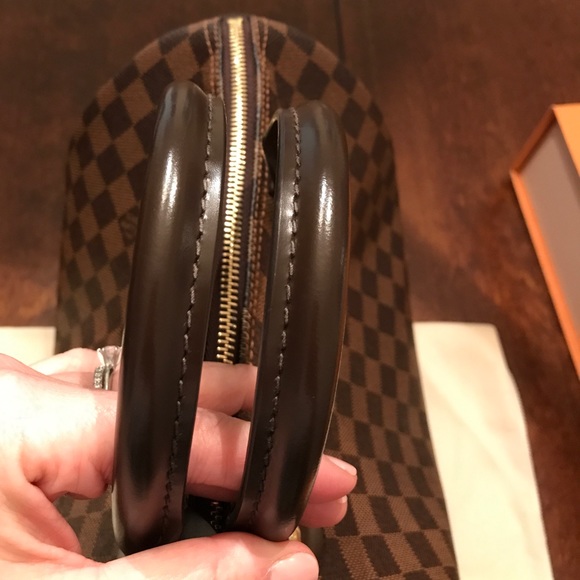 Louis Vuitton Damier Ebene Speedy 30 - Picture 4 of 8